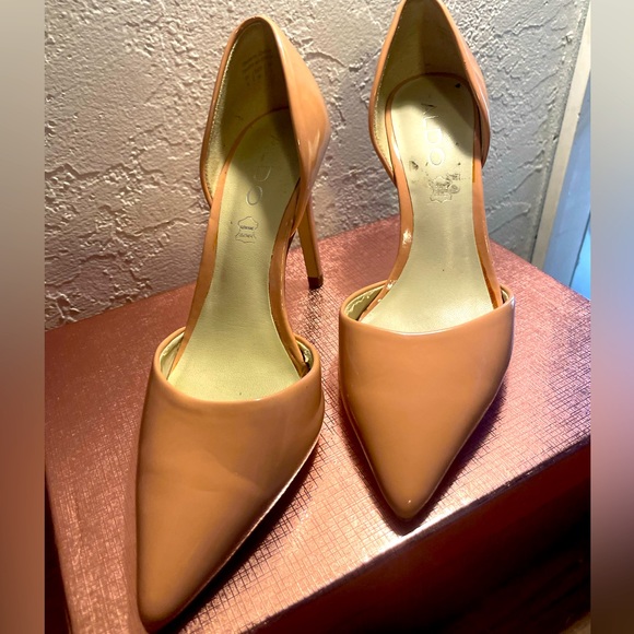 Aldo. Size 7 Pointy Patent leather Stiletto high heels/pumps. Pink/Blush - Picture 4 of 4